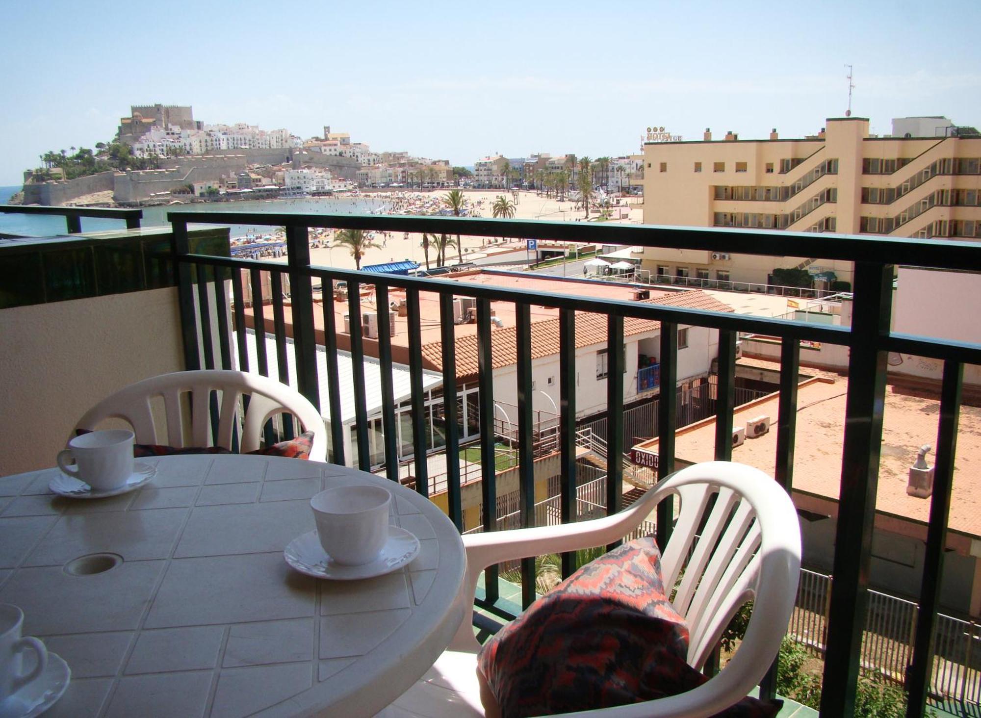 Apartamentos Peniscola Playa Eksteriør billede